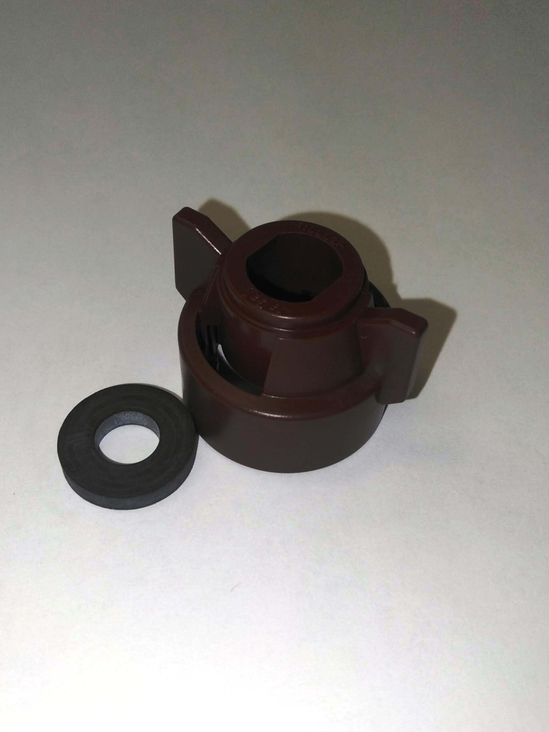 Nozzle Cap with Gasket AI Brown